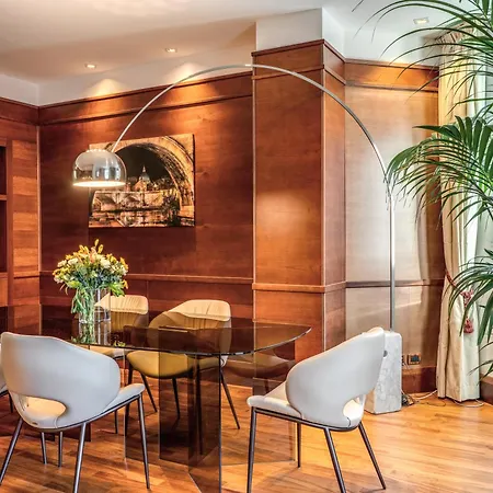 C&y - Luxury Terrace Trastevere Appartement *